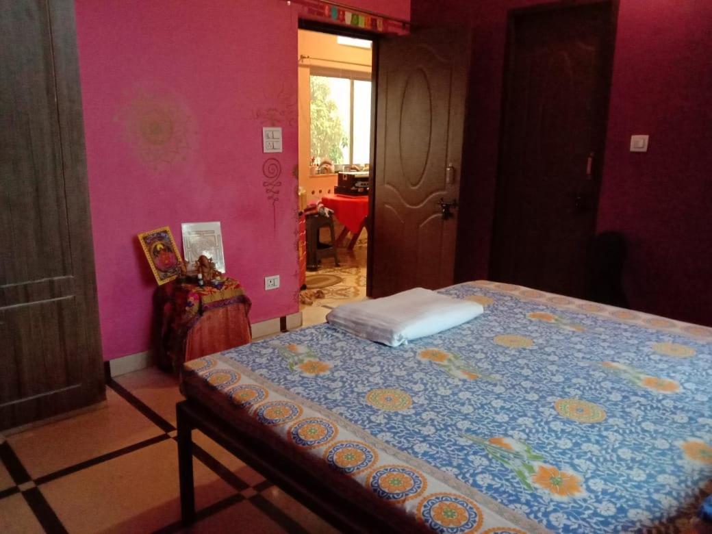 Tebaar Backpackers Hostel Rishīkesh Buitenkant foto